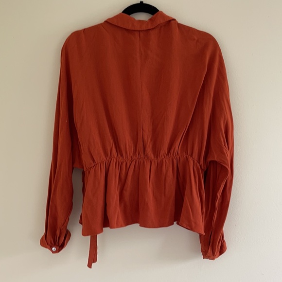 Beautiful Rust Orange Blouse! - Picture 2 of 9